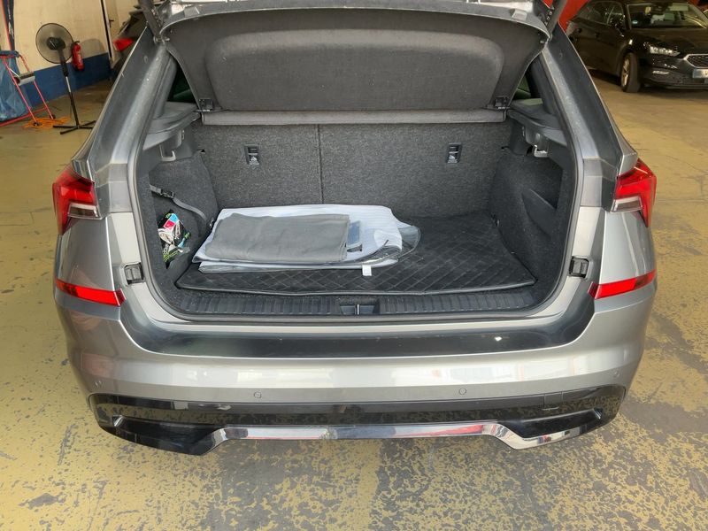 Skoda Kamiq 1.5 TSI ACT Monte Carlo — zdjęcie 10