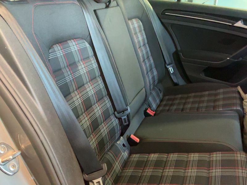Volkswagen Golf VII 2.0 TSI GTI BlueMotion Tech — zdjęcie 14