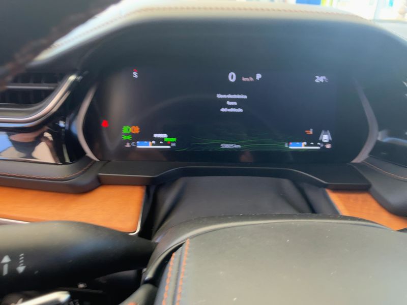 Jeep Grand Cherokee 2.0 4xe Plug-in Hybrid Summit Reserve — zdjęcie 13