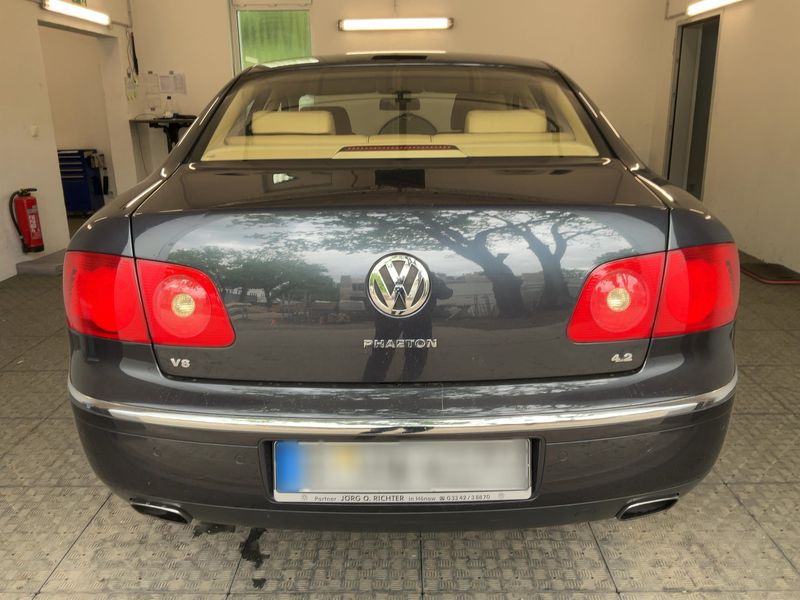 Volkswagen Phaeton 4.2 V8 4Motion — zdjęcie 5