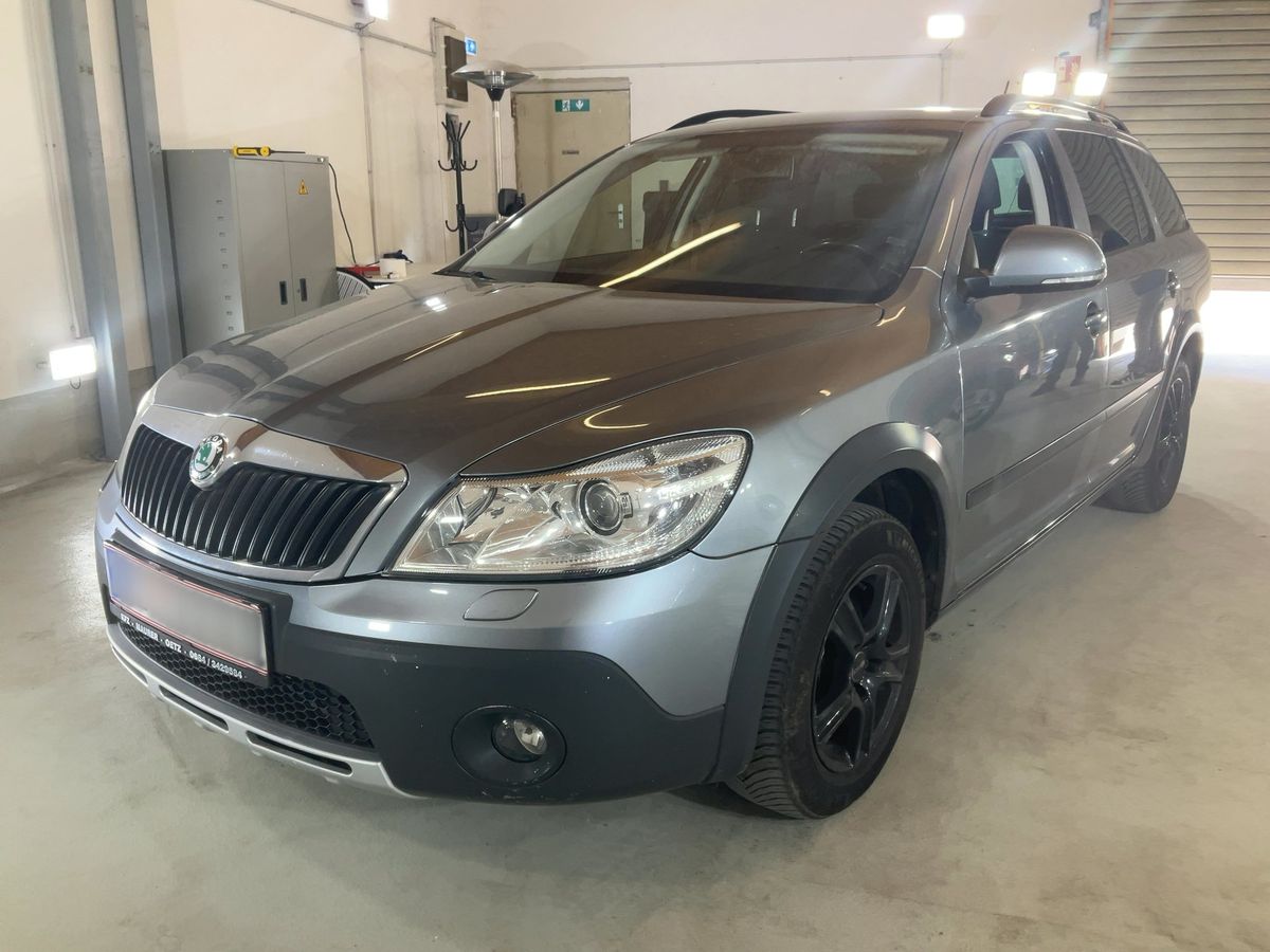 Skoda Octavia 2013 — photo 1