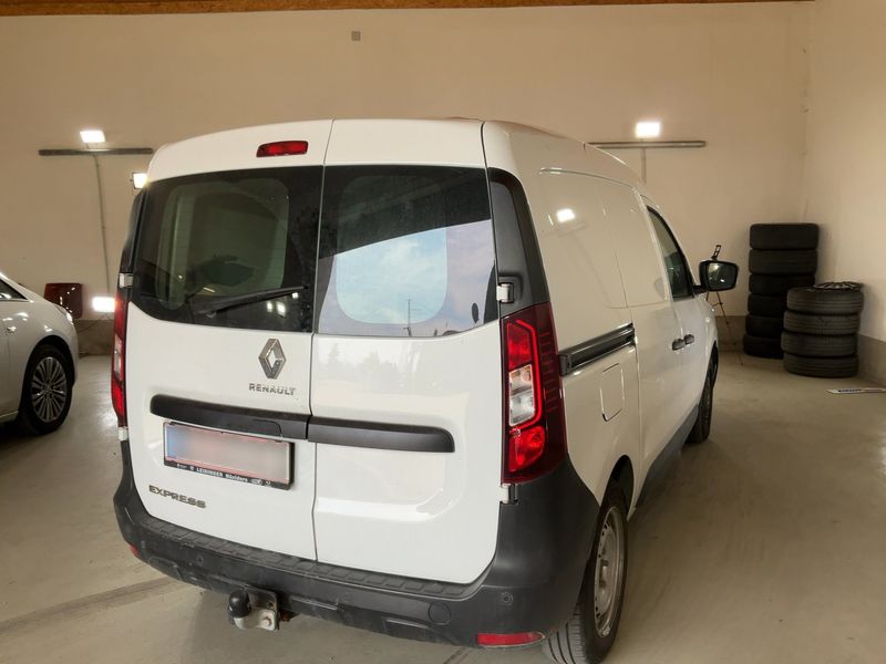 Renault Express 1.5 BLUE dCi Basis — zdjęcie 6