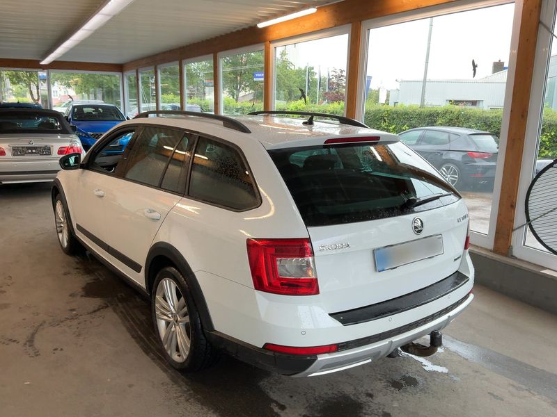 Skoda Octavia 2.0 TDI Scout 4x4 2016 – снимка 6
