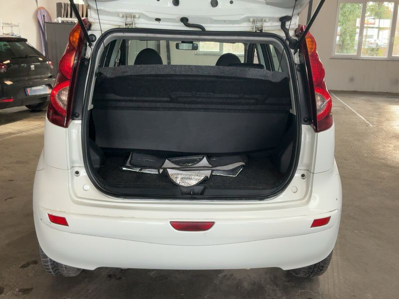 Nissan Note 1.4 I-Way — zdjęcie 10
