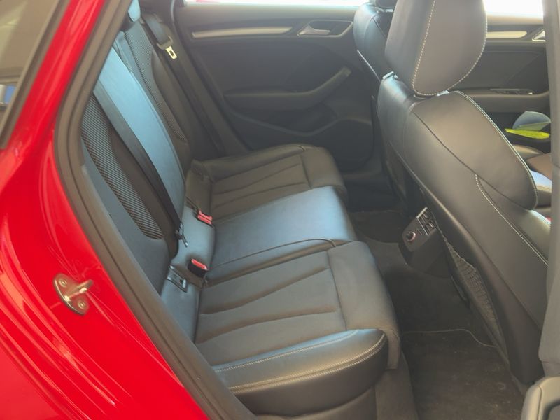 Audi A3 Limousine 1.4 TFSI ACT ultra S line Sportpaket — zdjęcie 14