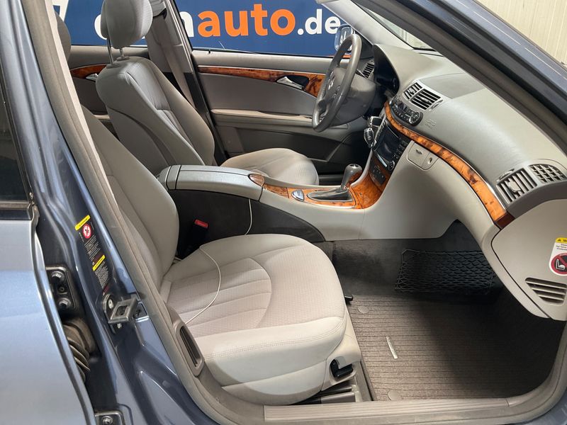 Mercedes-Benz E-Klasse E 280 T Elegance 2006 – снимка 3