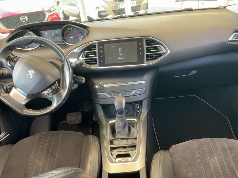 Peugeot 308 2.0 Blue-HDi Allure — zdjęcie 12