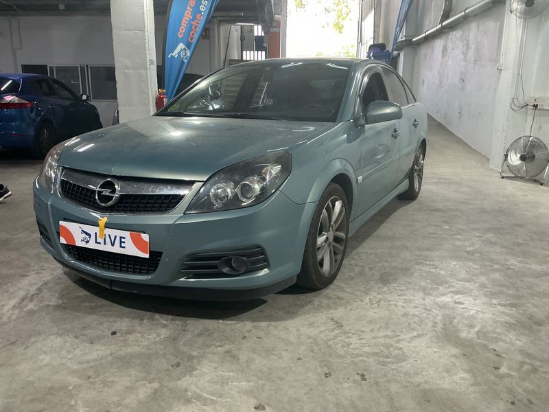 Opel Vectra 1.9 CDTI GTS / Sport
