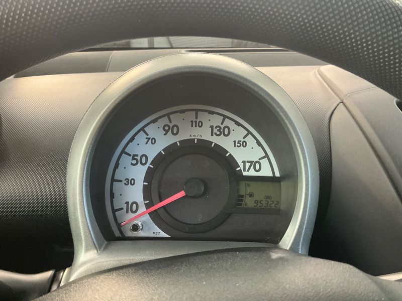 Toyota Aygo 1.0 Cool — zdjęcie 4