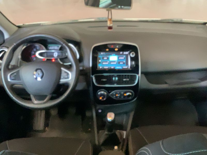 Renault Clio 1.5 dCi Energy Limited — zdjęcie 12