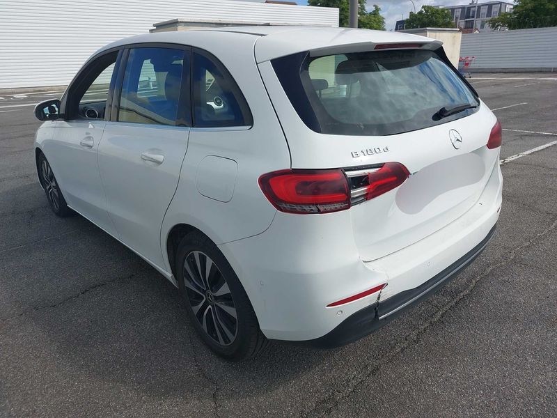 Mercedes-Benz B-Klasse B 180 d Edition Style — zdjęcie 3