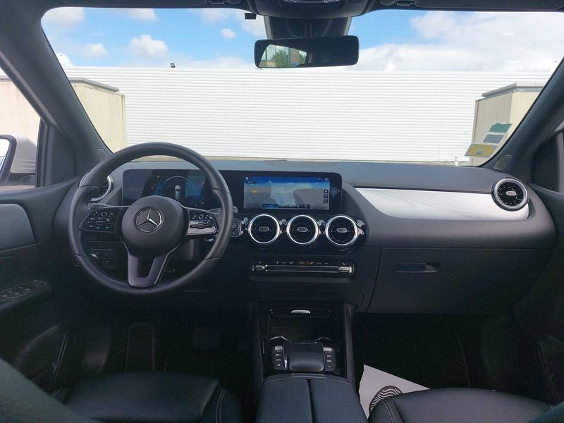 Mercedes-Benz B-Klasse B 180 d Edition Style — zdjęcie 11