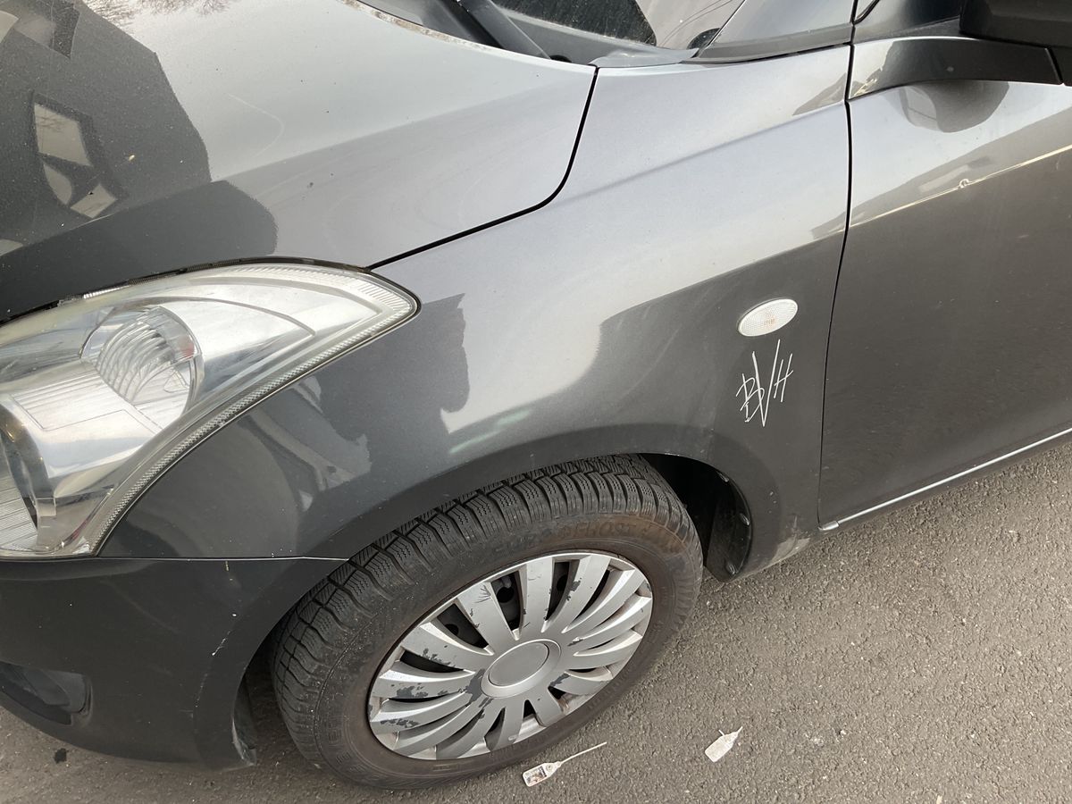 Suzuki Swift 2012 — photo 54