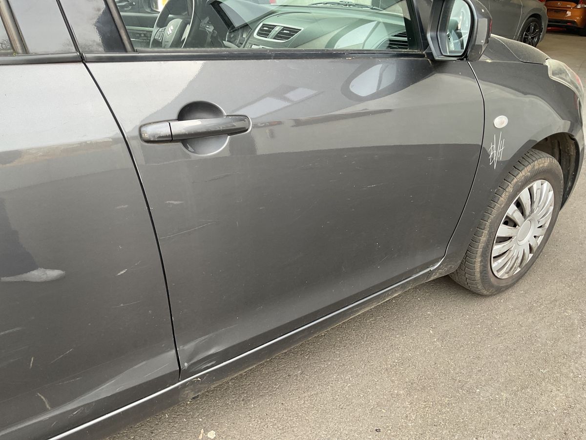 Suzuki Swift 2012 — photo 36