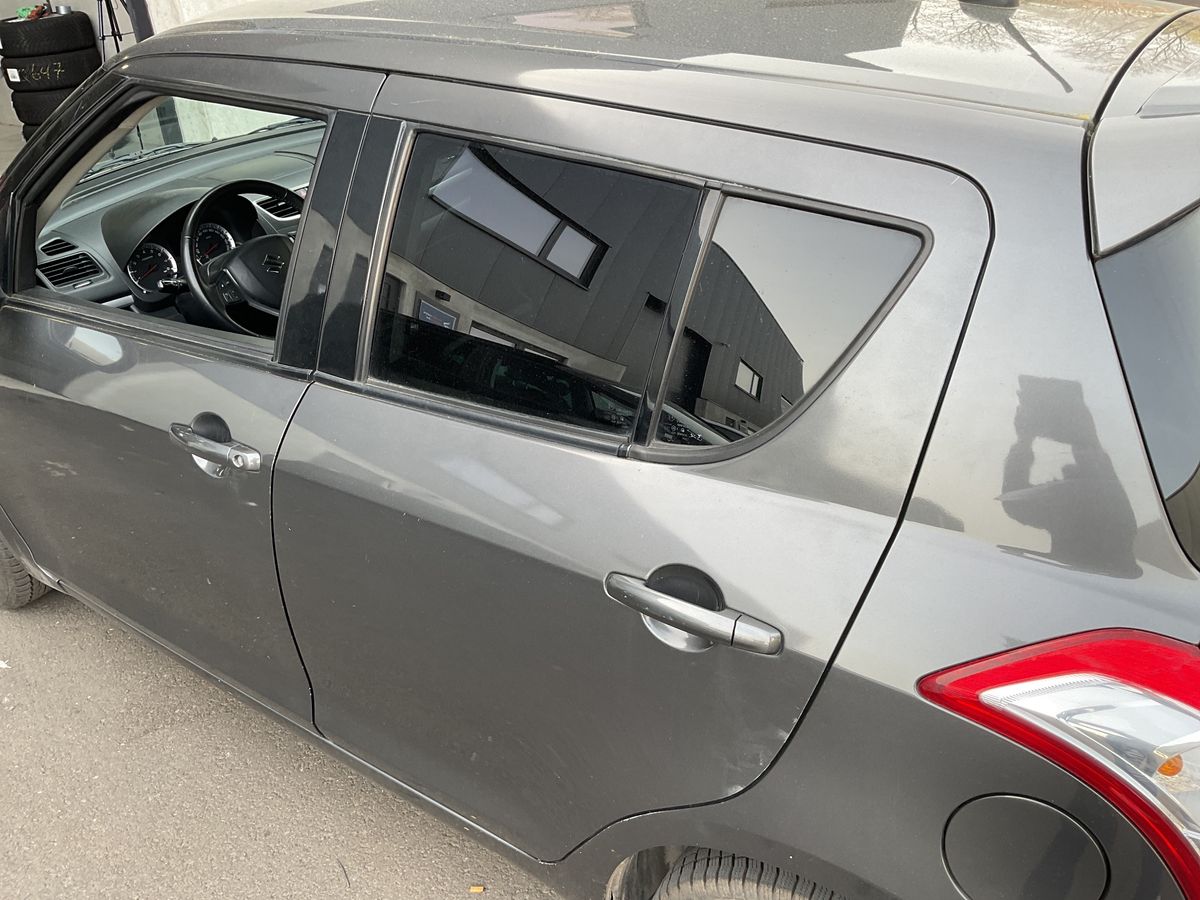 Suzuki Swift 2012 — photo 50
