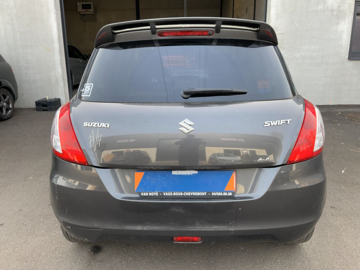 Suzuki Swift 2012 — photo 8