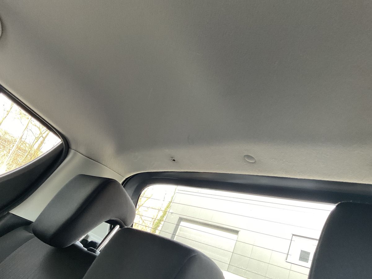 Suzuki Swift 2012 — photo 47