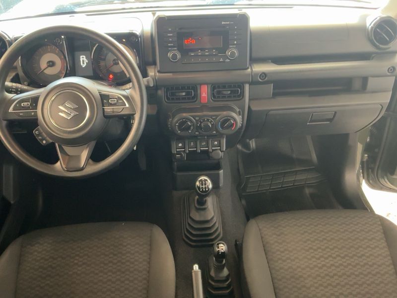 Suzuki Jimny 1.5 JLX — zdjęcie 12