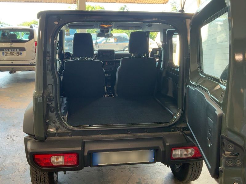 Suzuki Jimny 1.5 JLX — zdjęcie 10