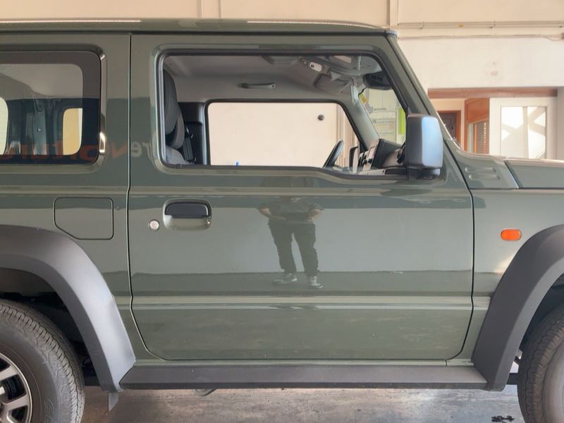 Suzuki Jimny 1.5 JLX — zdjęcie 7