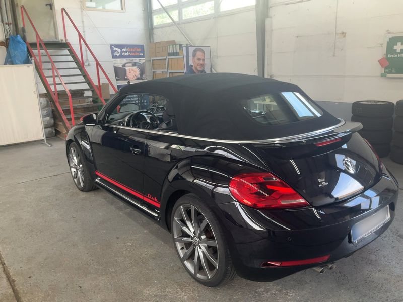 Volkswagen Beetle 2.0 TDI Club BlueMotion Tech — zdjęcie 3