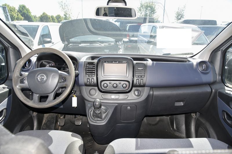 Opel Vivaro 1.6 CDTI Biturbo Combi L1H1 2,9t — zdjęcie 11