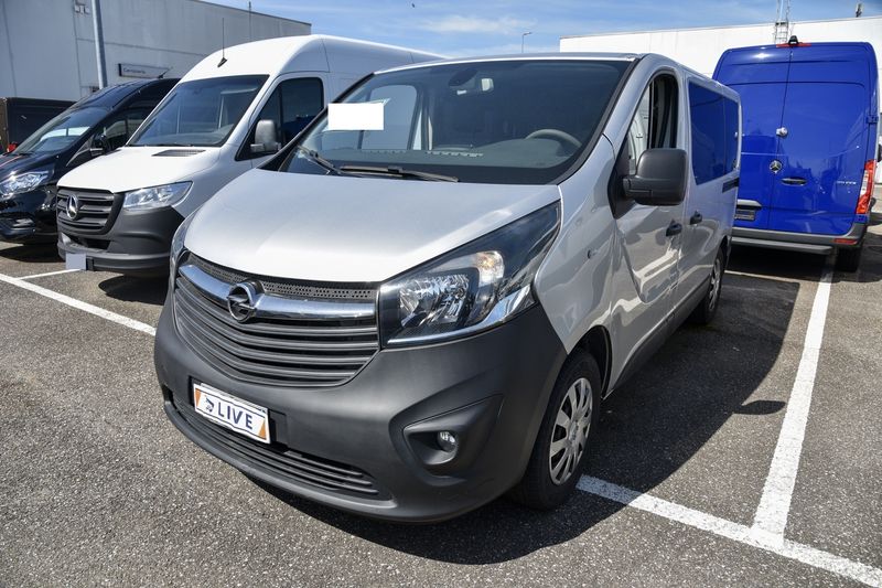 Opel Vivaro 1.6 CDTI Biturbo Combi L1H1 2,9t — zdjęcie 2