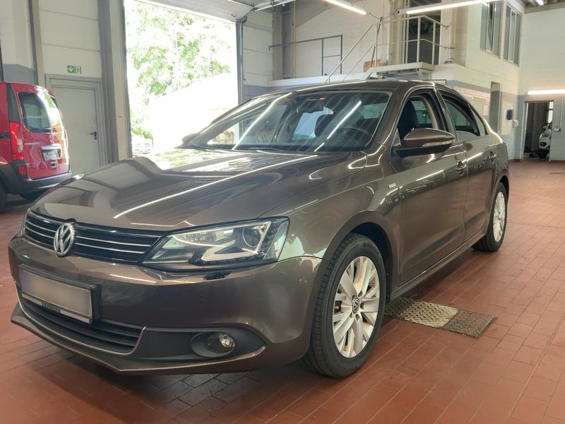 Volkswagen Jetta 1.4 TSI Life