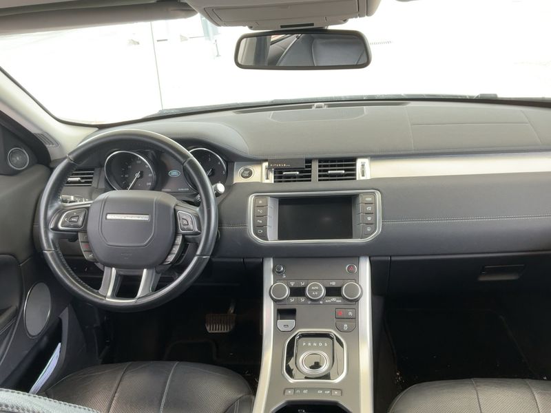 Land Rover Evoque 2.0 Td4 SE Dynamic — zdjęcie 12