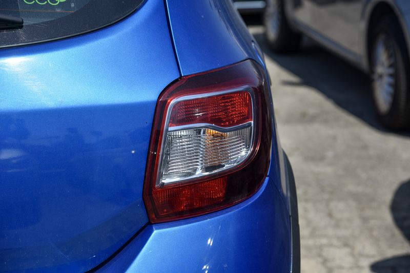 Dacia Sandero 1.5 dCi Stepway Prestige 2013 – снимка 44