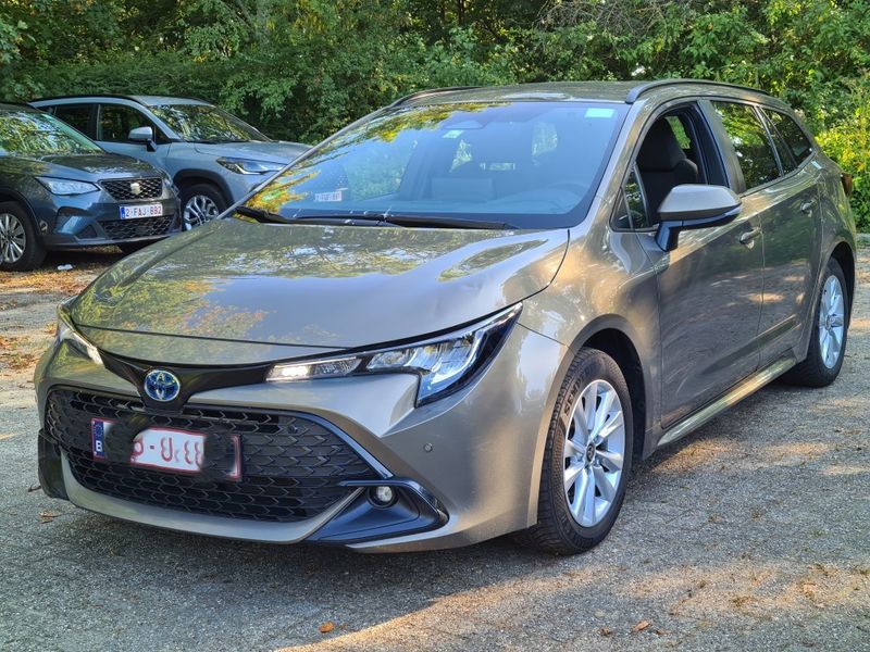 Corolla 1.8 Hybrid Business Edition