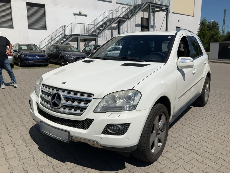 Mercedes-Benz M-Klasse