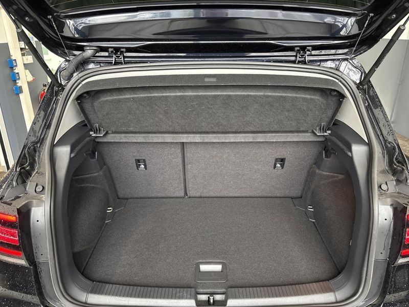 Volkswagen T-Cross 1.0 TSI Move — zdjęcie 9