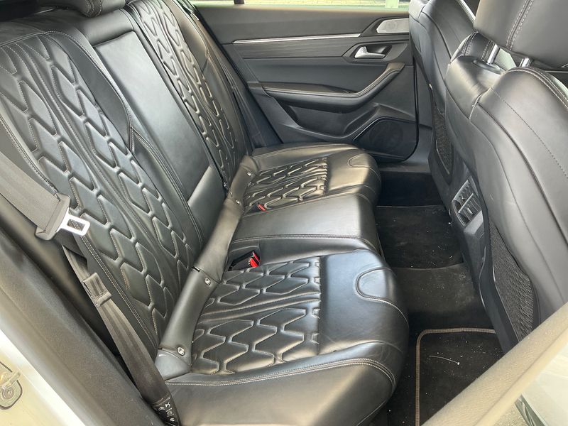 Peugeot 508 2.0 Blue-HDi First Edition — zdjęcie 14
