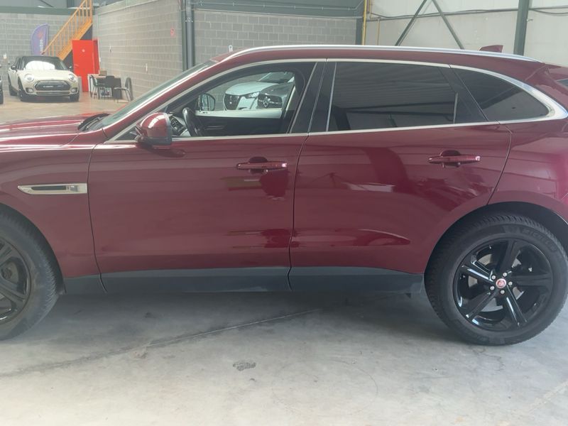 Jaguar F-Pace 20d Prestige AWD — zdjęcie 4