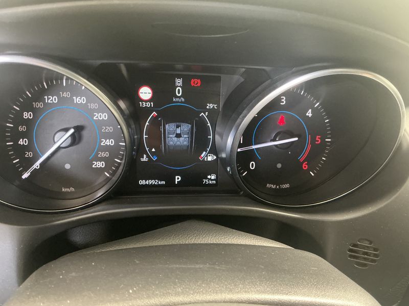 Jaguar F-Pace 20d Prestige AWD — zdjęcie 13