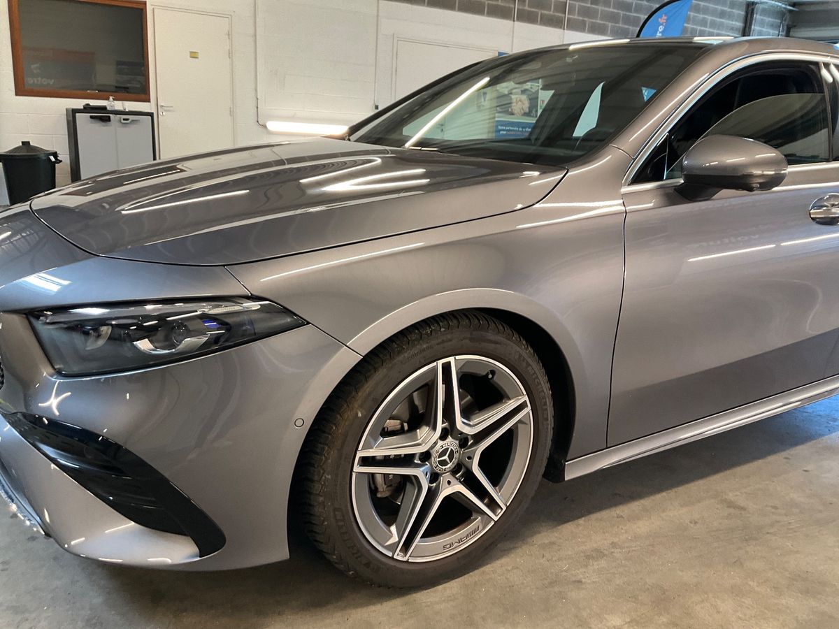Mercedes-Benz A-Klasse A 180 AMG Line