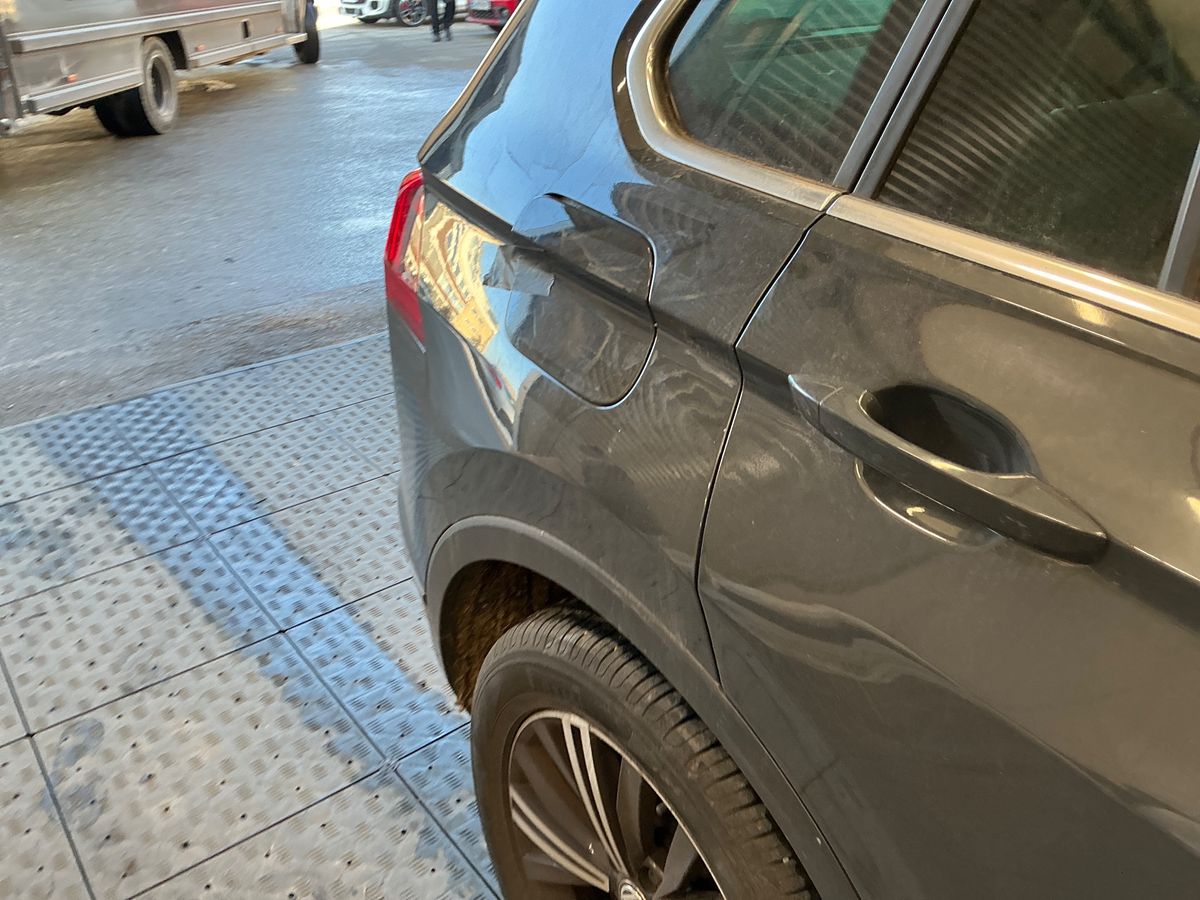 Volkswagen Tiguan 2019 — photo 26