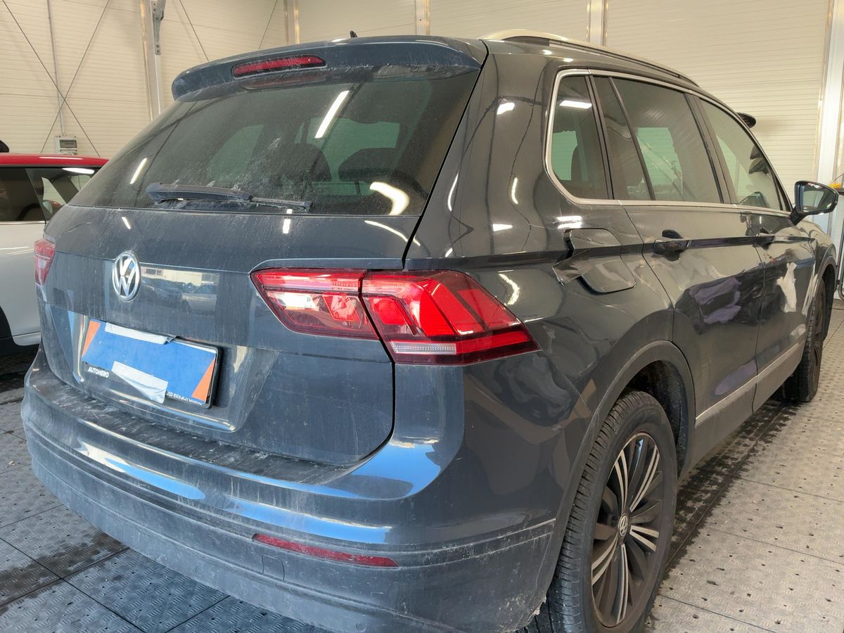 Volkswagen Tiguan 2019 — photo 9