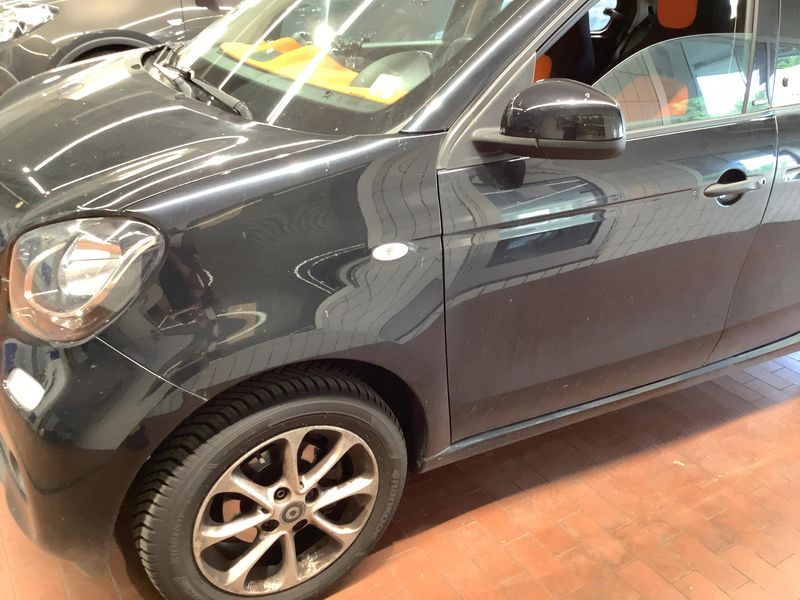 Smart forfour 1.0 Basis passion 2016 – снимка 2