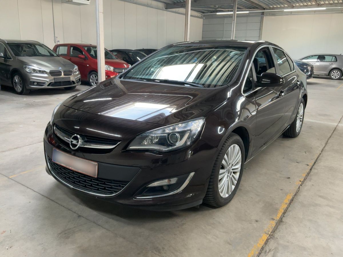 Opel Astra 2015