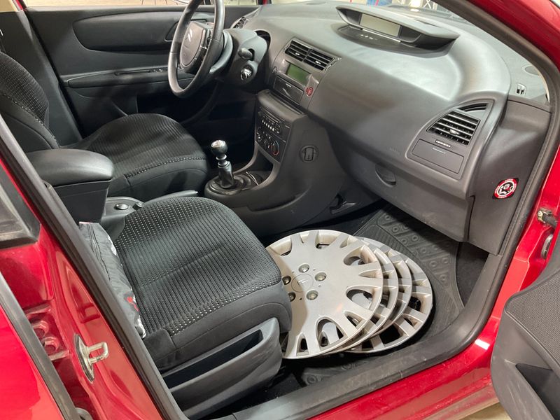 Citroen C4 2.0 HDi VTR 2010 – снимка 3