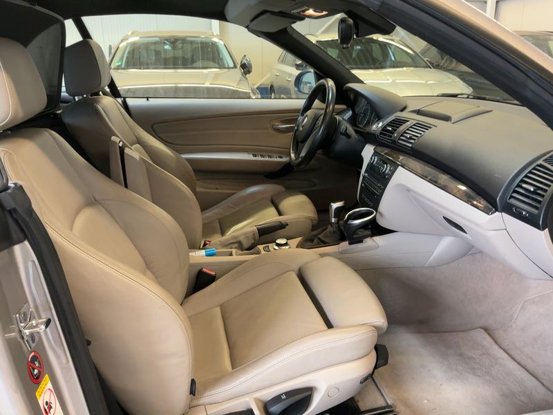 BMW 1er 120i 2008 – снимка 16