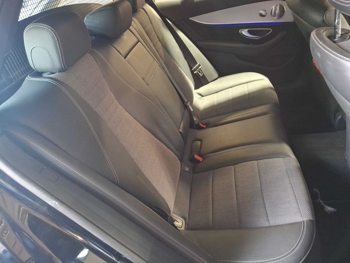 Mercedes-Benz E-Klasse 2023 — photo 15
