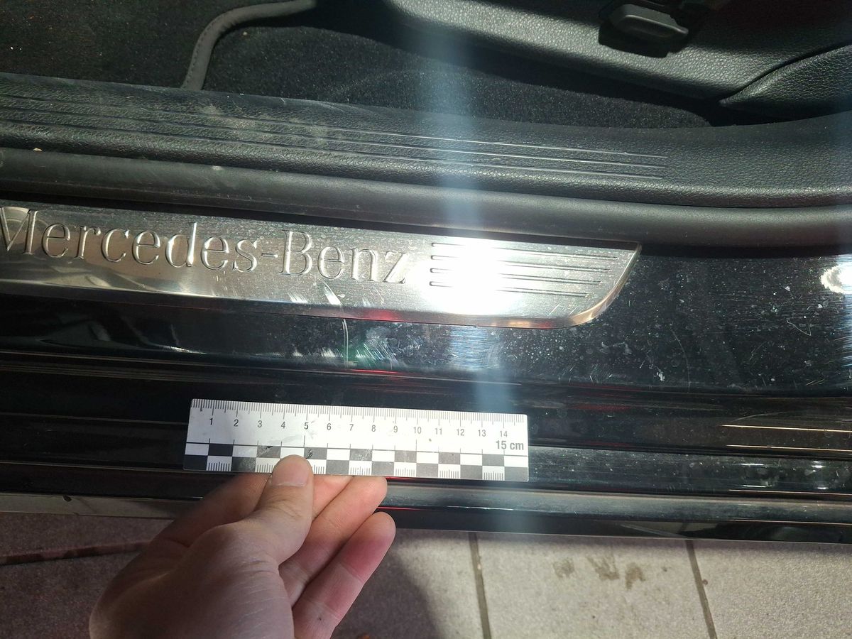 Mercedes-Benz E-Klasse 2023 — photo 35