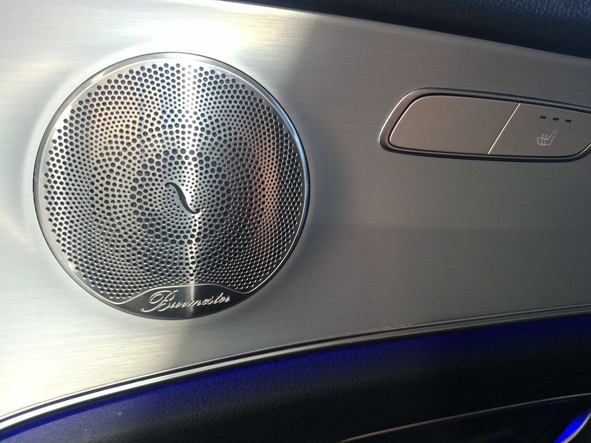 Mercedes-Benz E-Klasse 2023 — photo 49