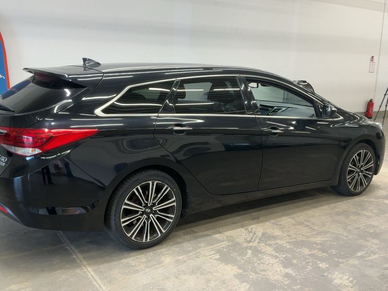 Hyundai i40 1.7 CRDi Premium Blue — zdjęcie 6