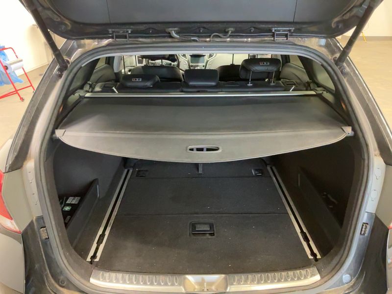 Hyundai i40 1.7 CRDi Premium Blue — zdjęcie 10