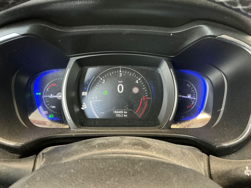 Renault Koleos 2.0 dCi Energy Intens — zdjęcie 13