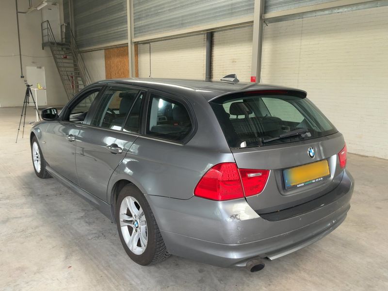 BMW 3er 318d 2009 – снимка 6